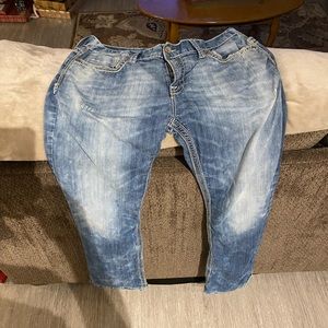 Buckle BKE size34 jeans. Great condition!